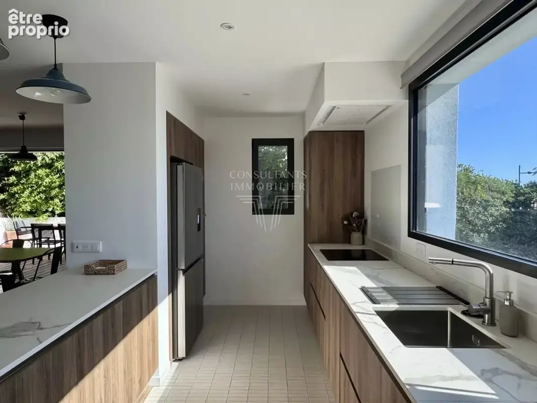 Villa contemporaine avec piscine et aperçu mer - photo 4