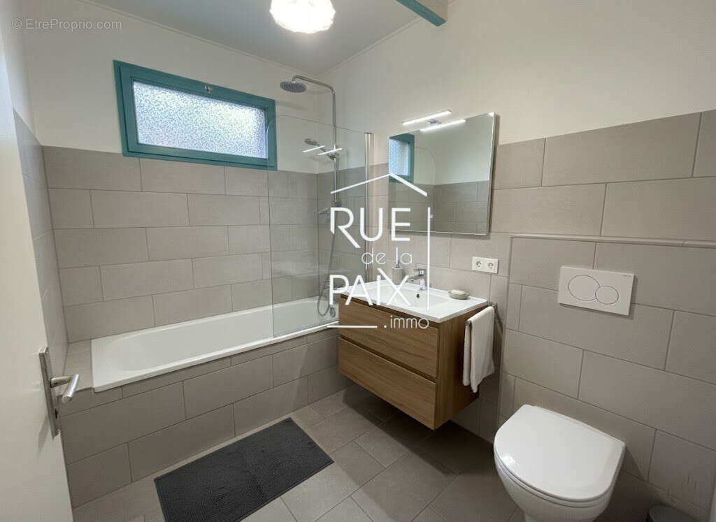 Maison à LAVAUSSEAU