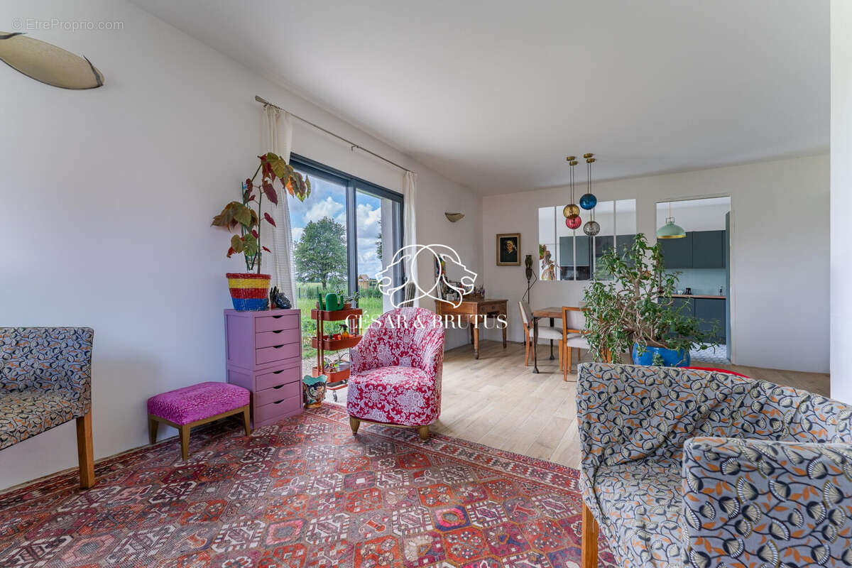 Maison à SAINT-BENIGNE