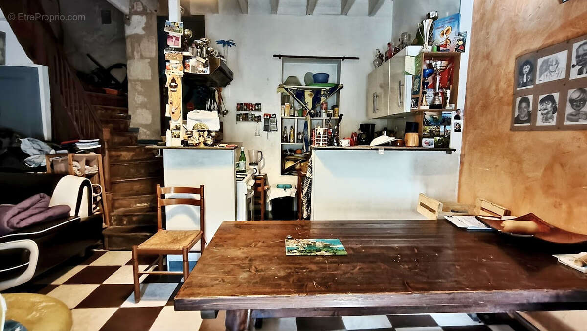 Maison à BAYON-SUR-GIRONDE
