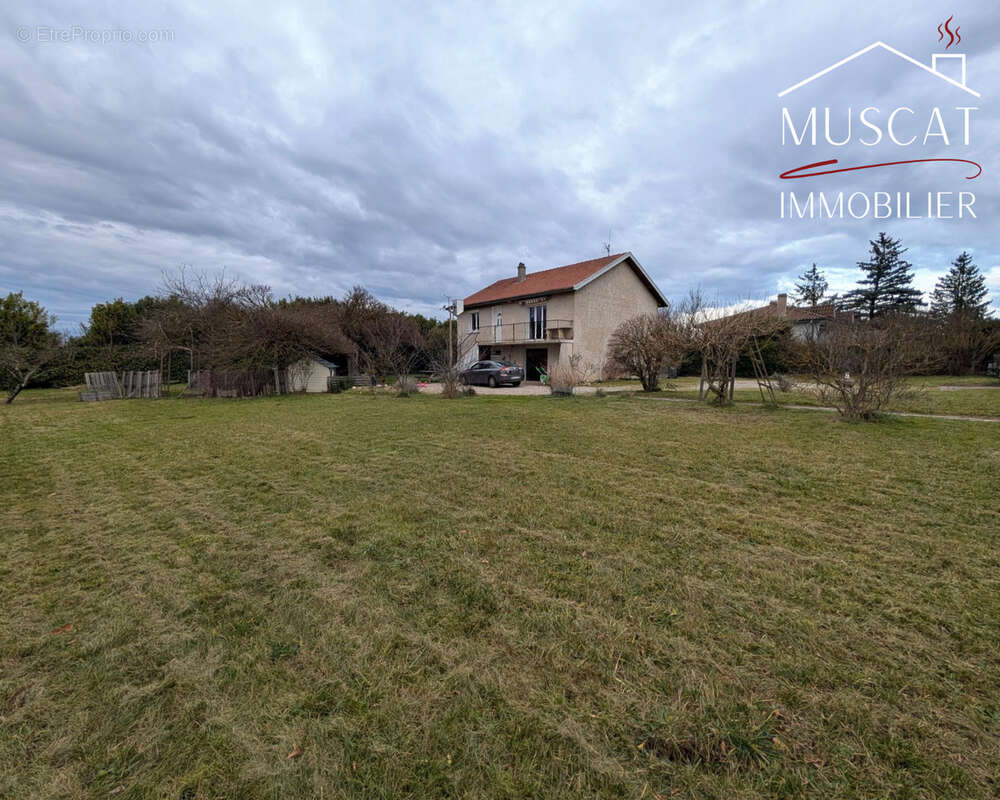 Maison à DIEMOZ