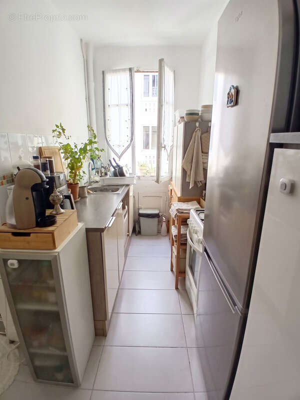 Appartement à PARIS-20E