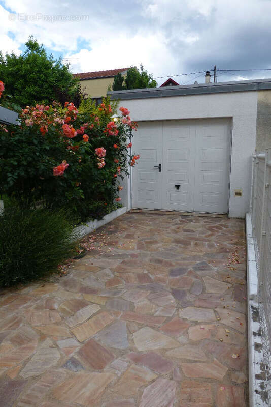 Maison à LE BOURGET