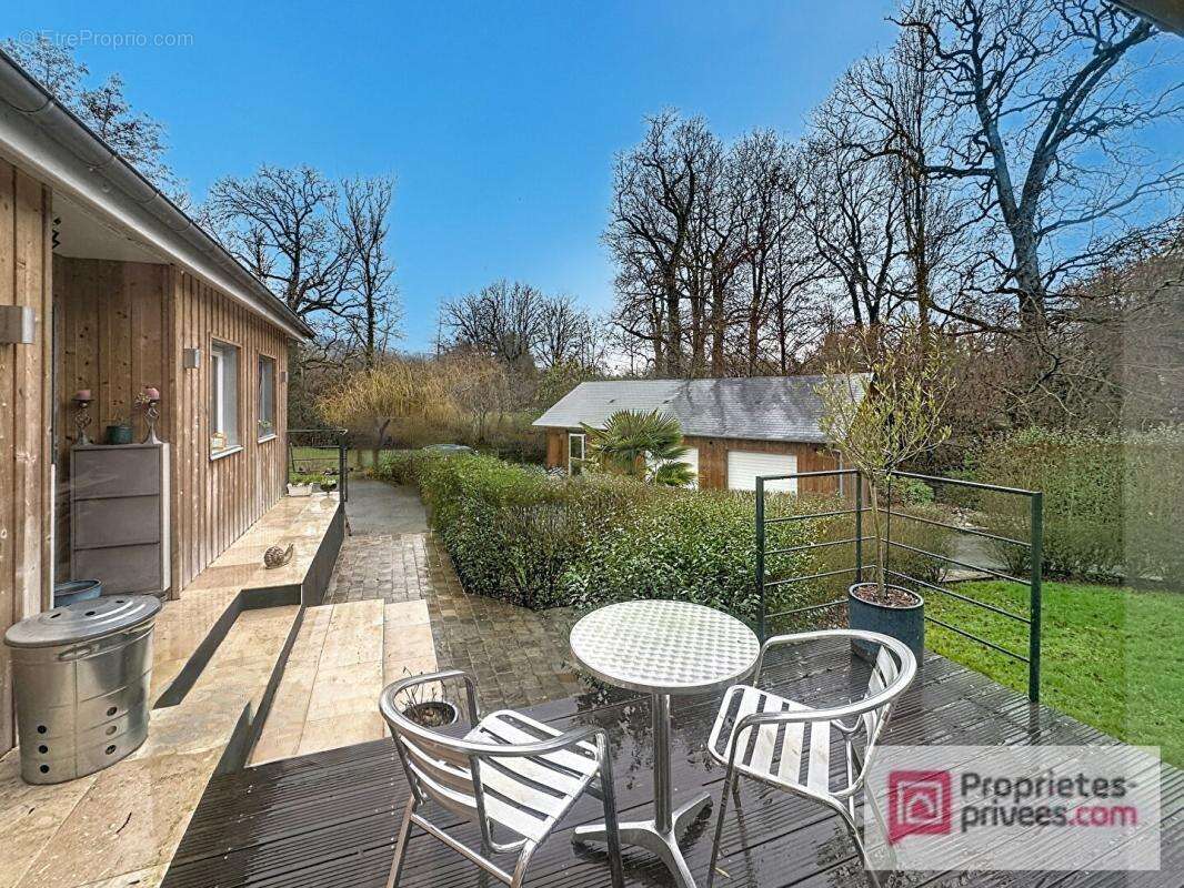 Maison de plain-pied rénovée avec suite parentale, spa de nage et vue sur les chevaux ? À 15 min de Deauville - photo 15