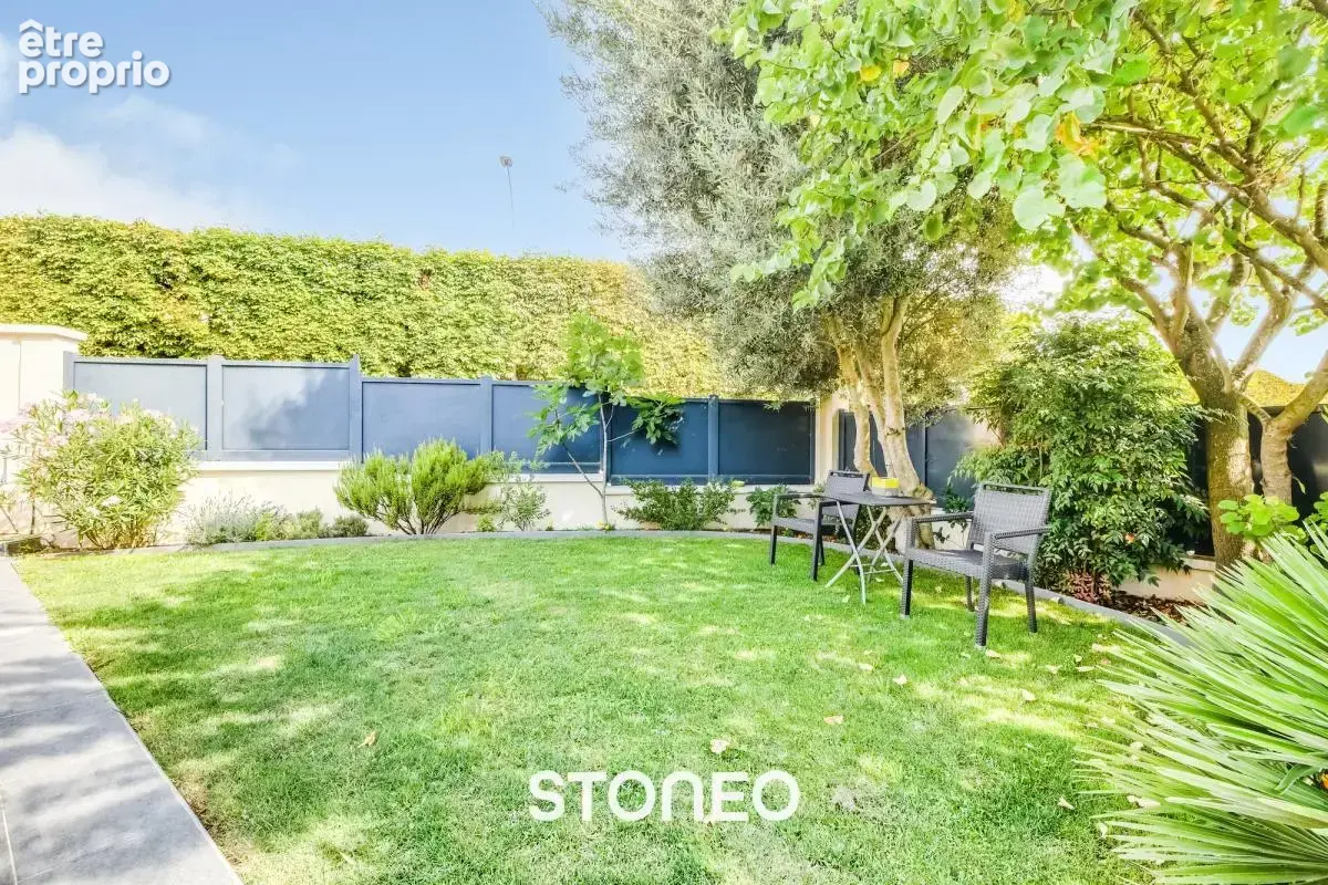 Maison 7 pièces avec jardin et piscine - photo 3