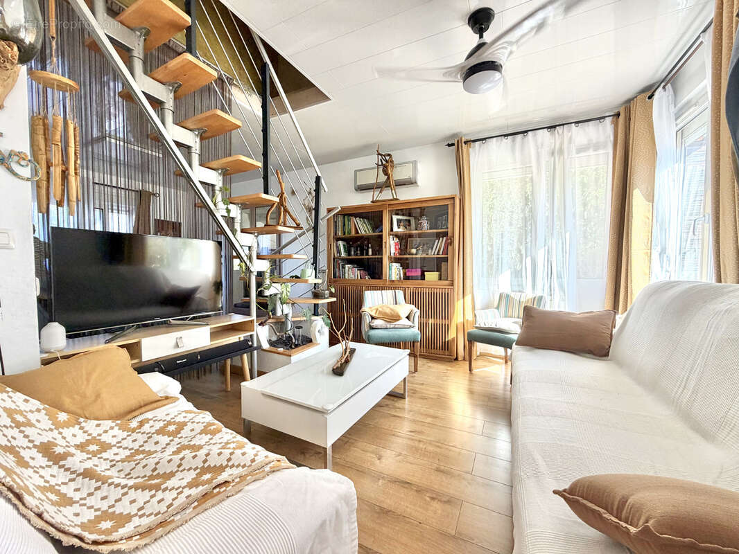 Maison T5 avec T3 indépendant à Toulon Ouest - photo 3