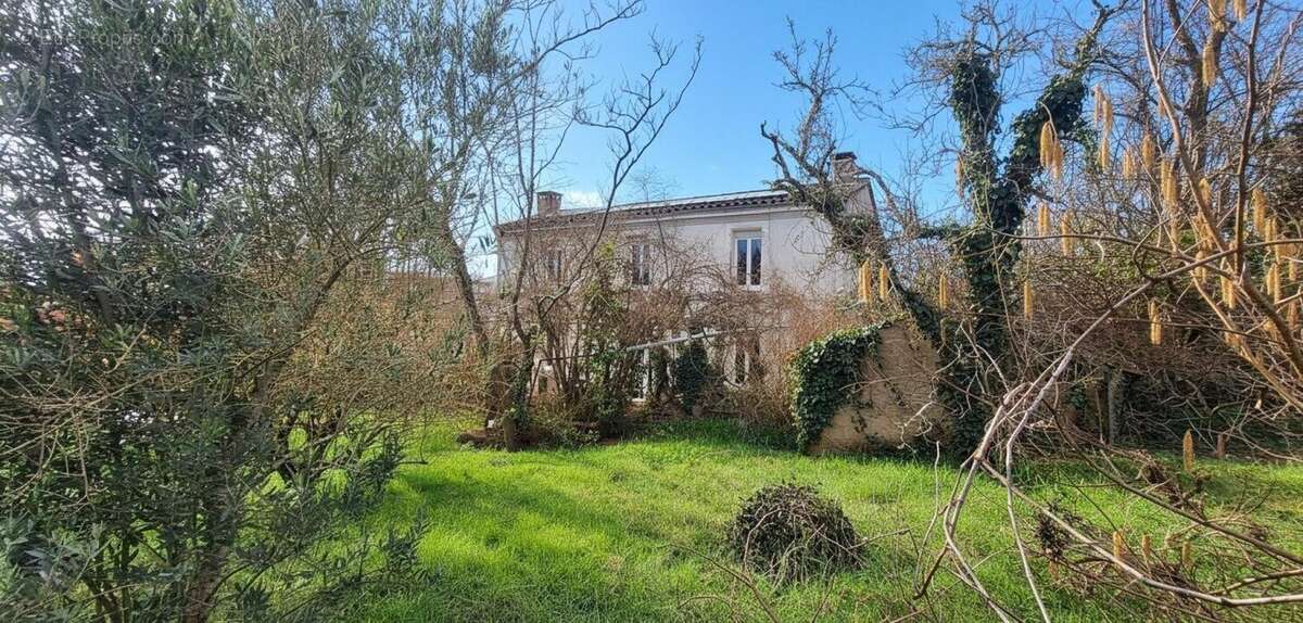 Photo 2 - Maison à SAINT-JUERY