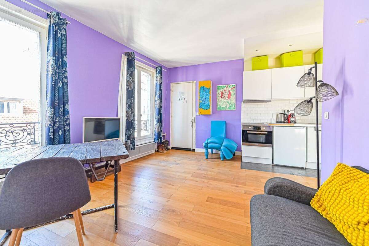 Appartement à PARIS-11E