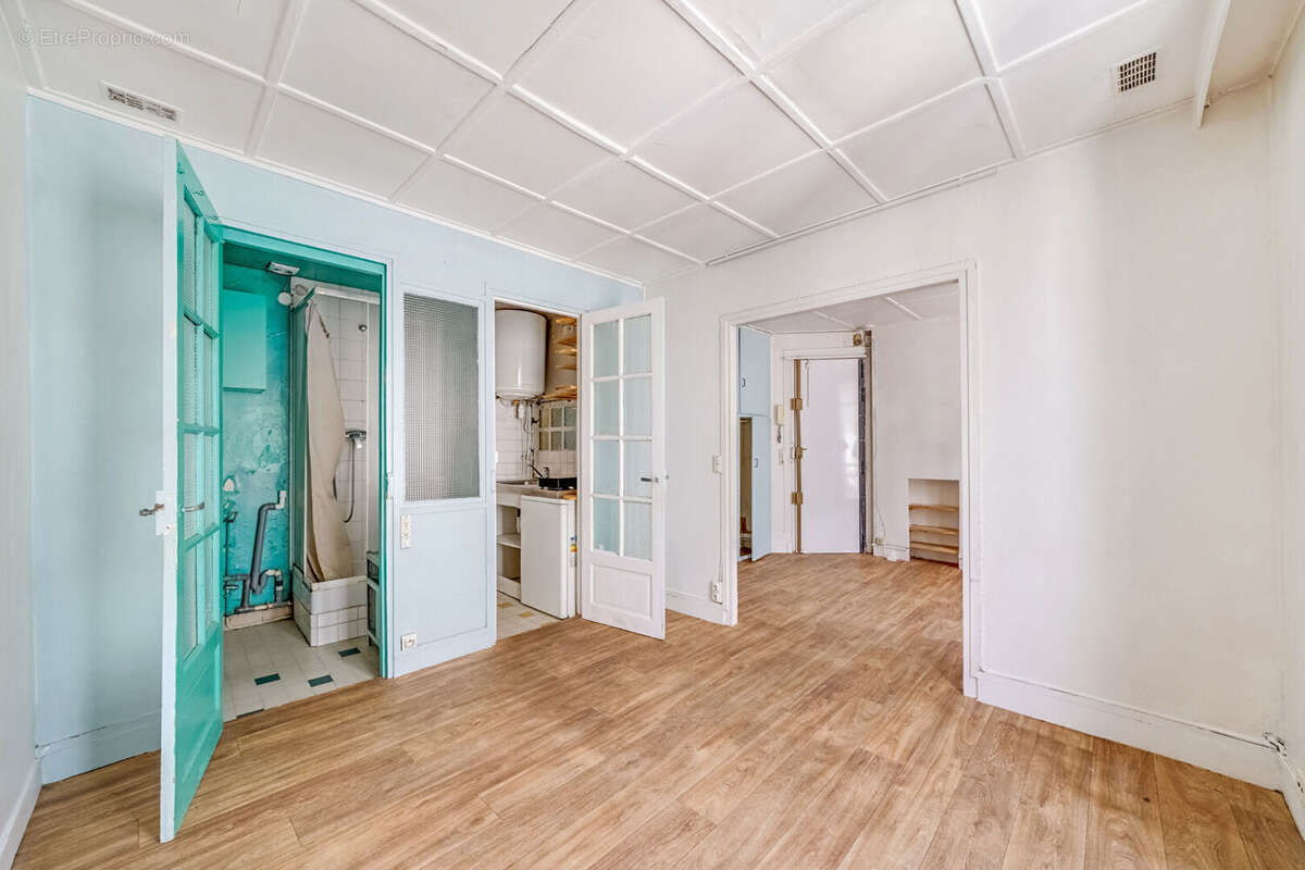 Studio aménageable en deux pièces - Square Gardette - photo 5