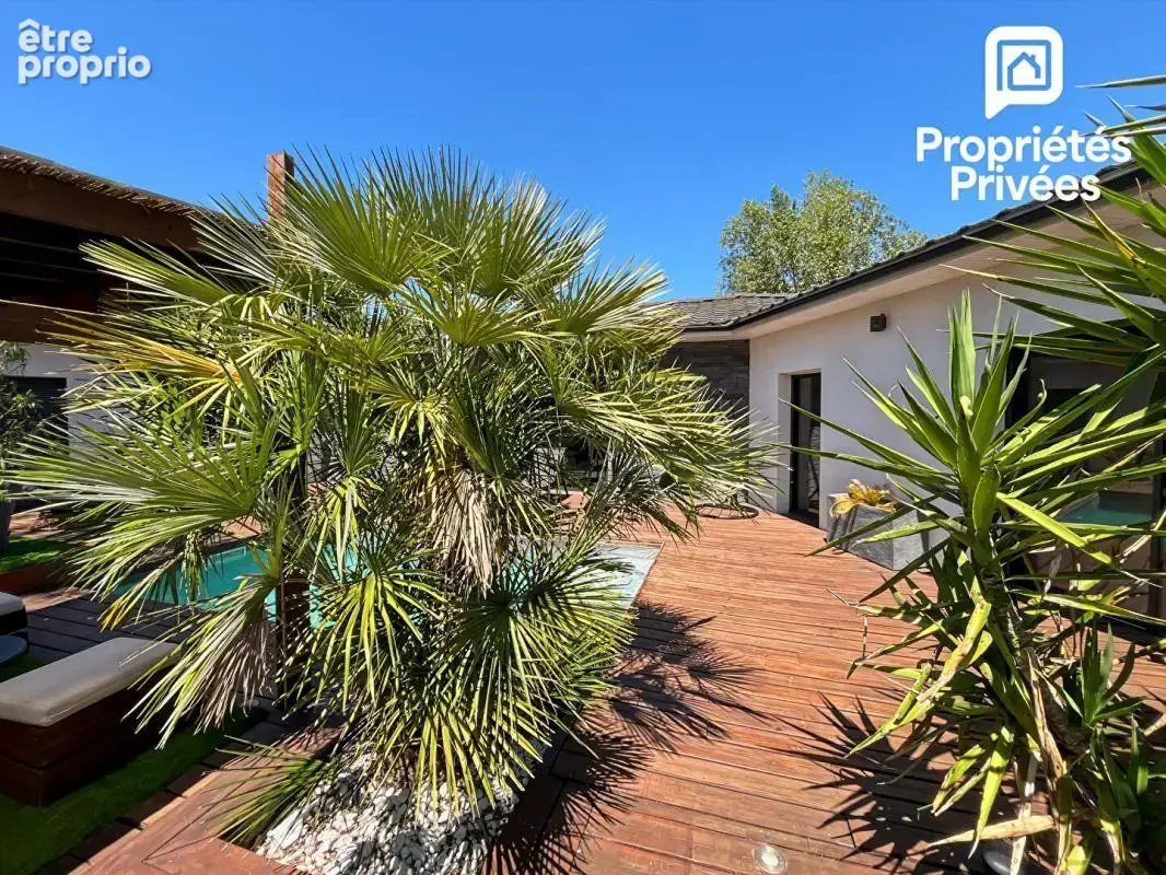 Artigues-près-Bordeaux - Maison contemporaine 120 m² avec piscine - photo 9