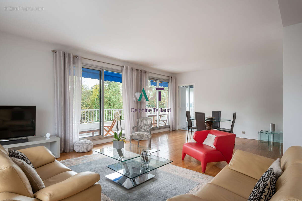 Appartement à MEYLAN