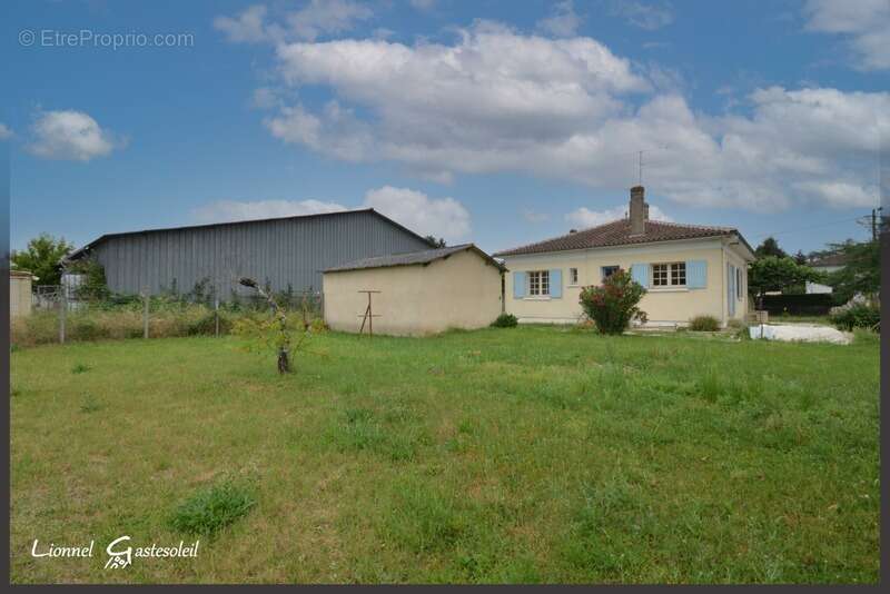 Maison à GARDONNE
