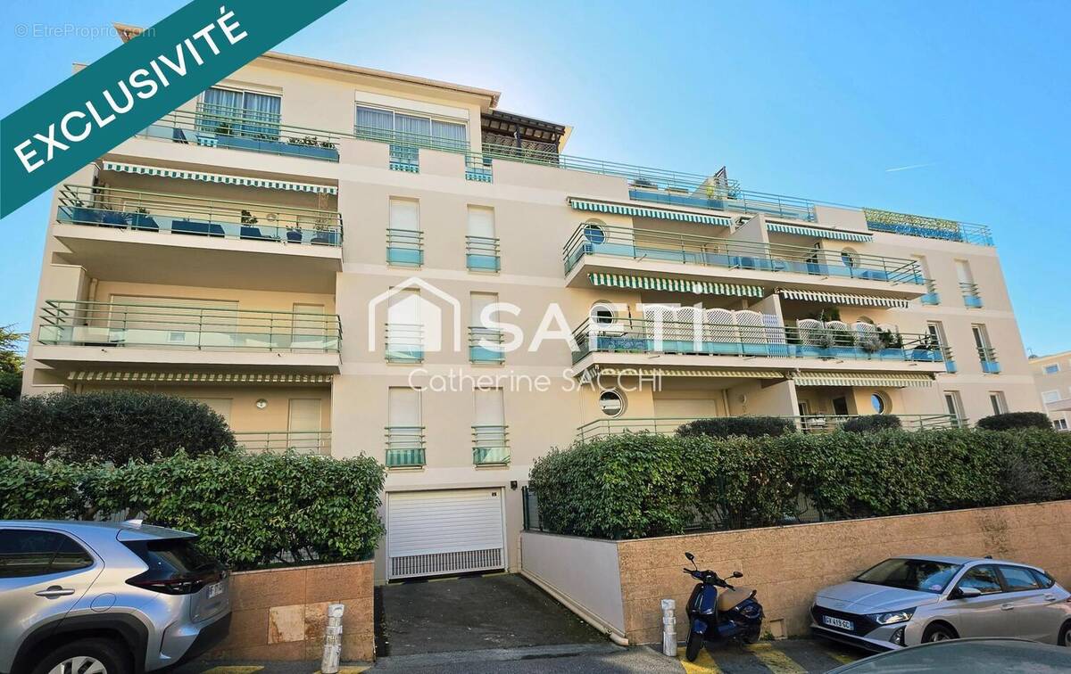 Photo 1 - Appartement à SAINT-RAPHAEL