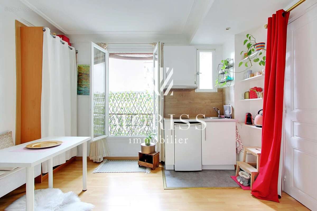 Appartement à PARIS-11E