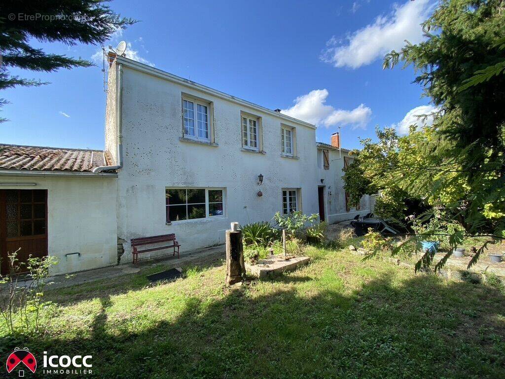 Maison à CHASNAIS