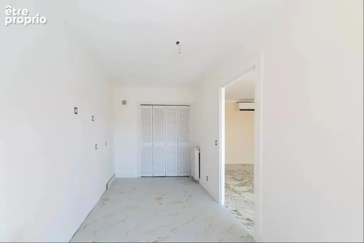 NICE CIMIEZ - Superbe 4 pièces de 153m2 avec solarium de 140 m2,cave et garage - photo 11