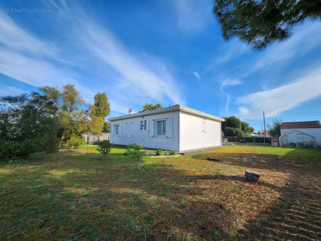 Maison à SAINT-HILAIRE-DE-RIEZ