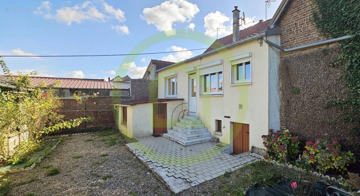 Maison à DEMUIN
