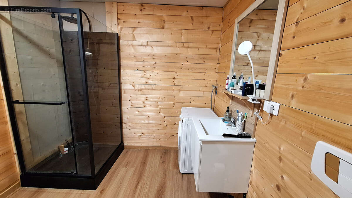 Appartement à REMORAY-BOUJEONS