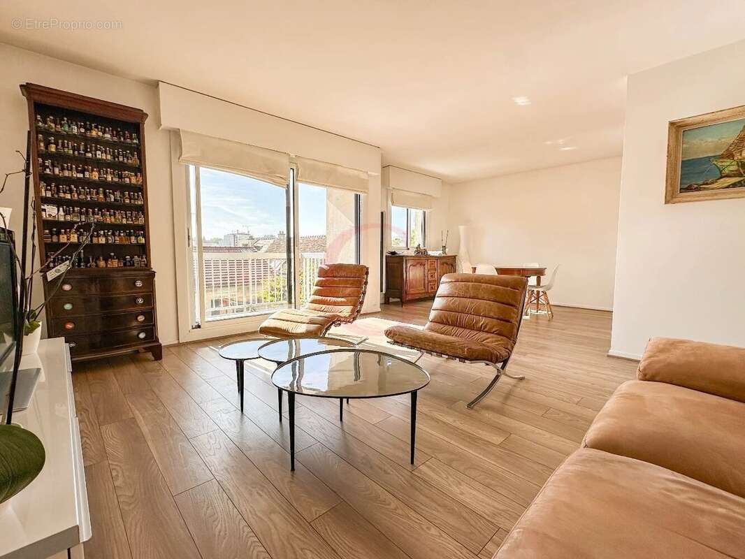 Appartement à BOURG-LA-REINE