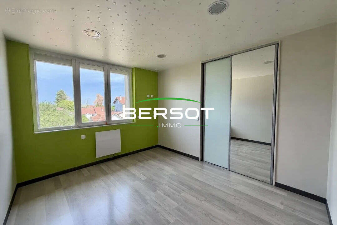 Appartement T6 152 m² proche centre-ville de Valdahon - photo 9