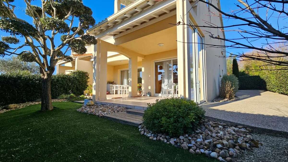 Appartement à SAINT-GEORGES-DE-DIDONNE