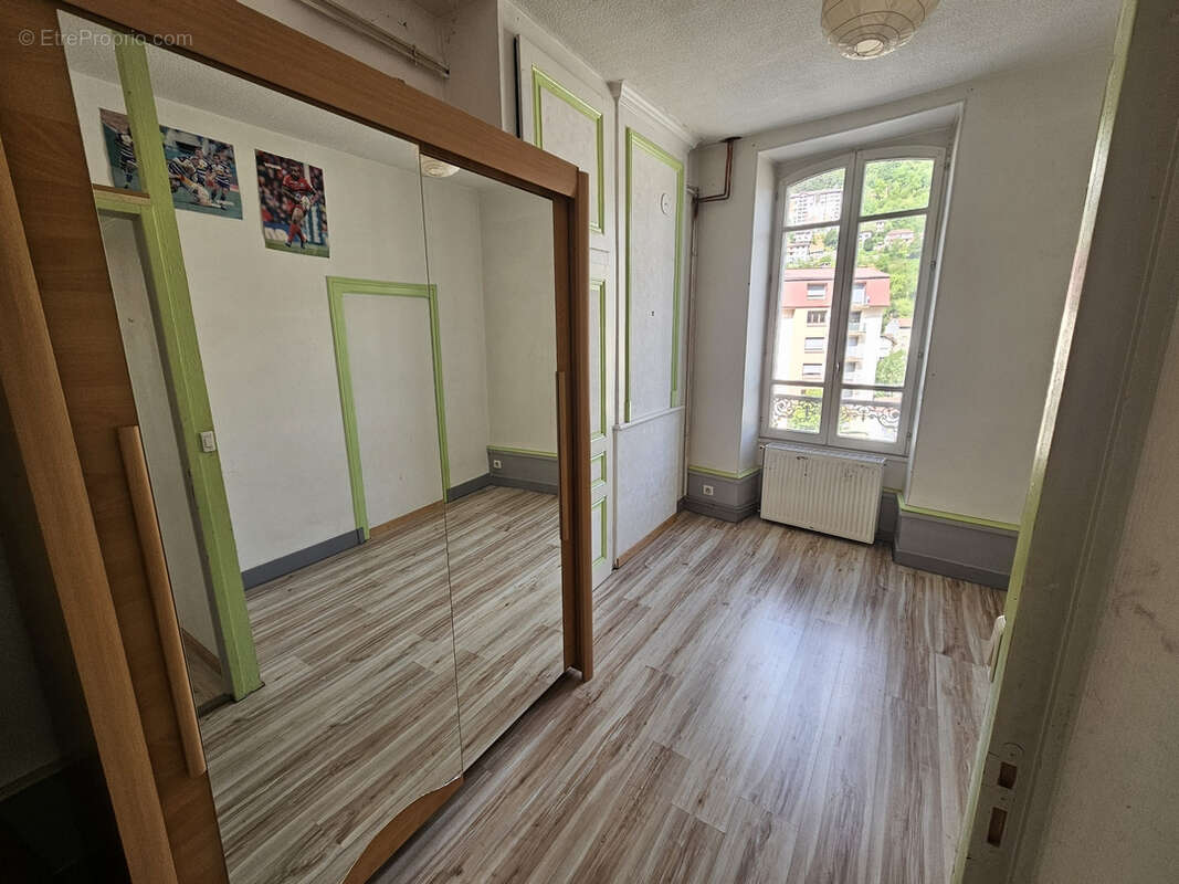 Saint-Claude : appartement type F6 de 130m2 en duplex - photo 10