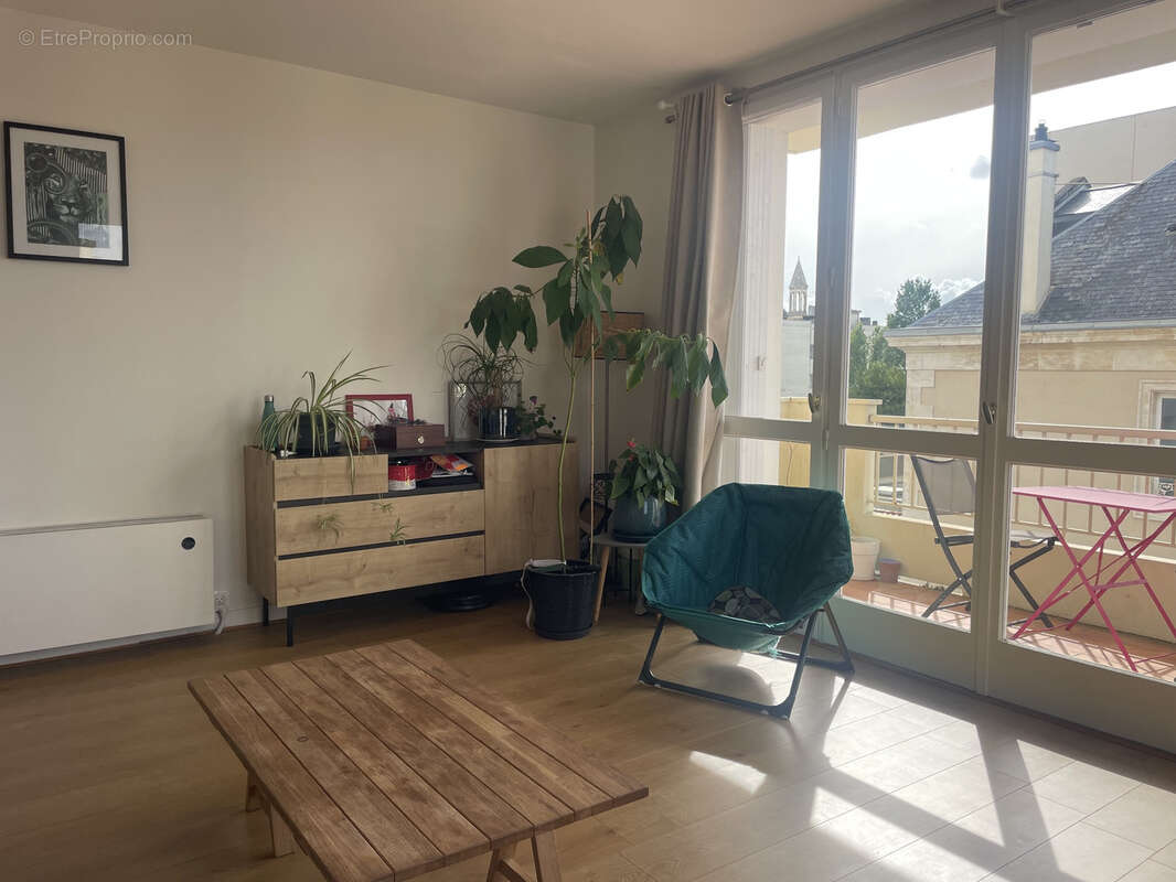 Appartement 2 chambres balcon et parking privé - photo 2