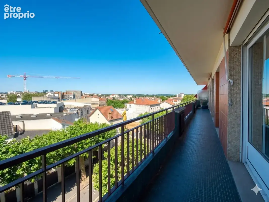 Limitrophe joinville/vue dégagée balcon. - photo 1