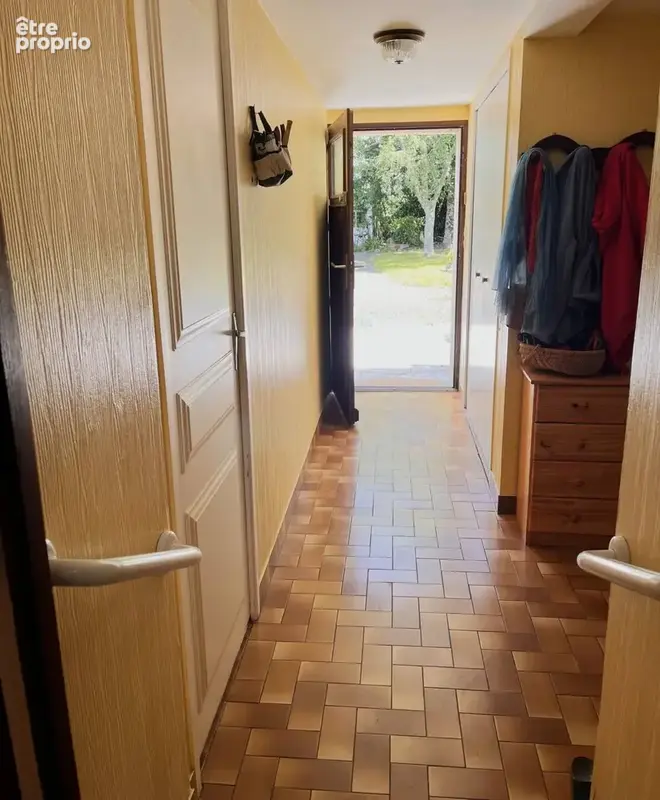 Maison en pierre de taille, viager occupé à CORDEMAIS - photo 10