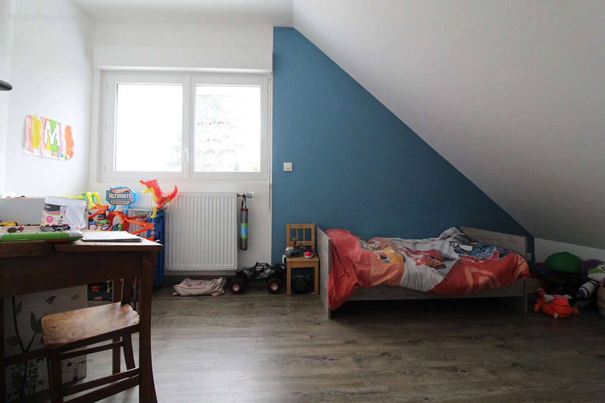 Maison à CHATEAUNEUF-EN-THYMERAIS