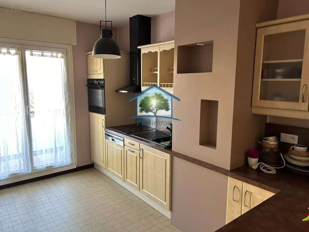 Appartement à SAINT-ETIENNE