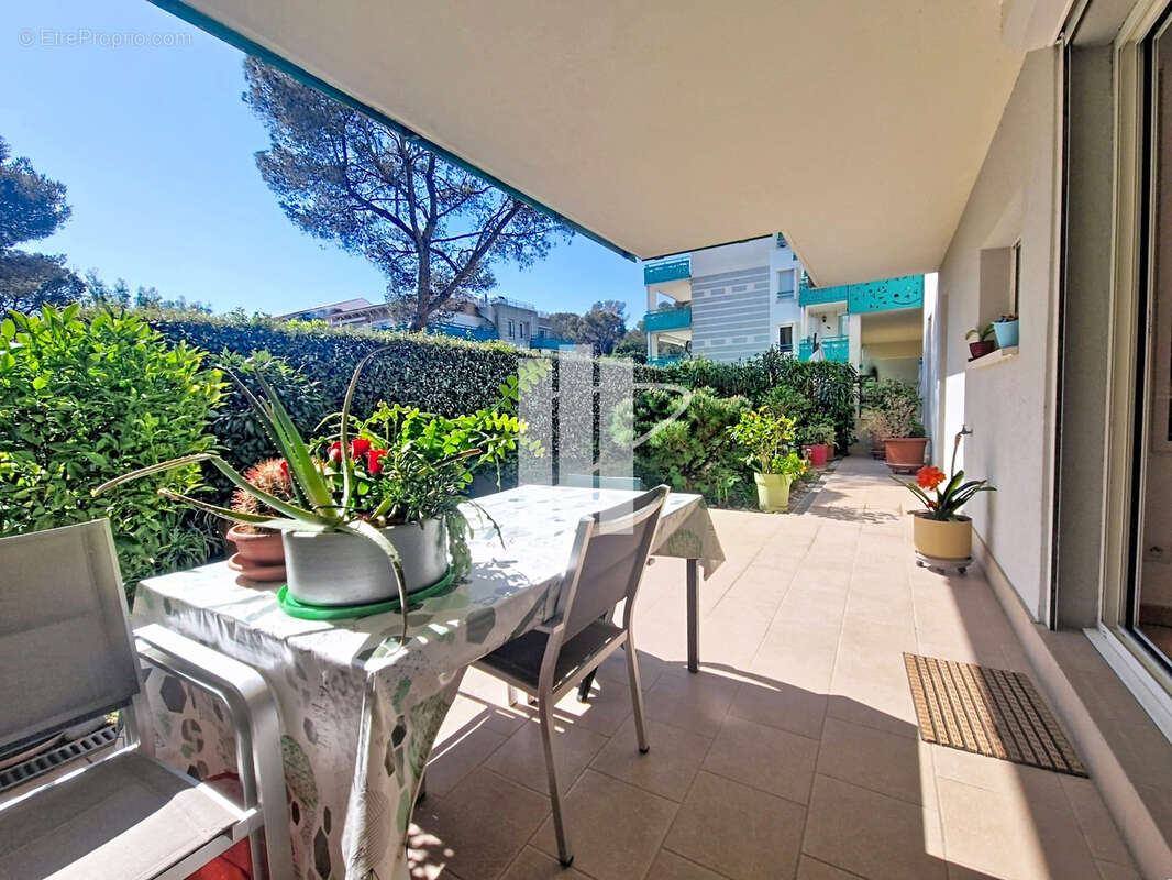 Appartement à SAINT-RAPHAEL