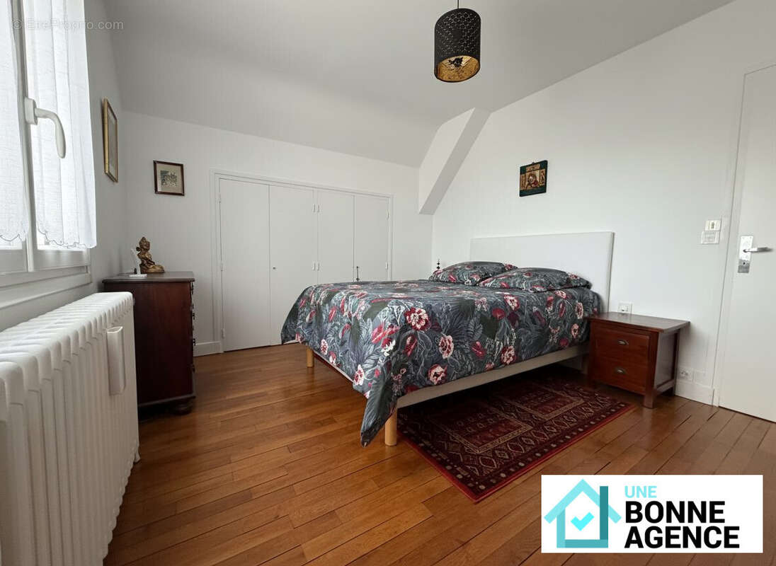 Maison 136 m² à Lamotte-Beuvron  - photo 6