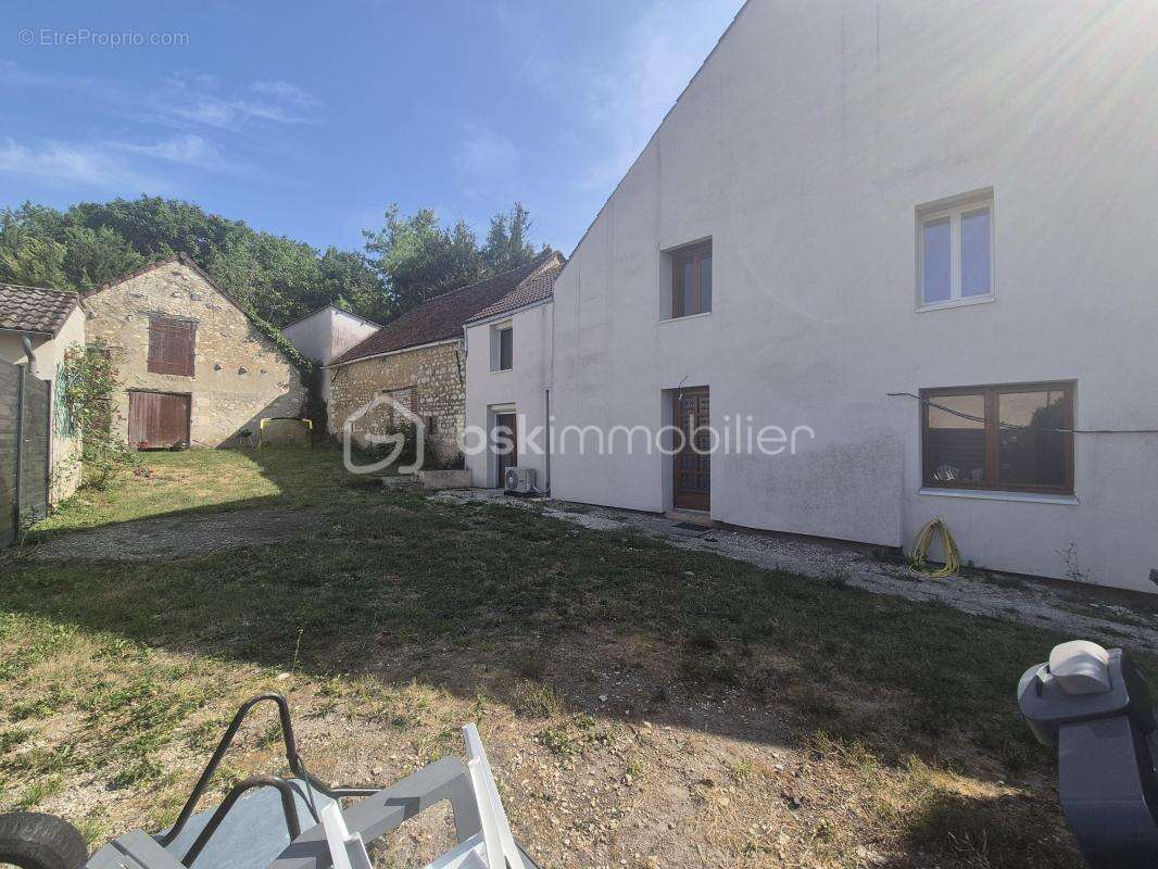 Maison à Venizy - photo 2