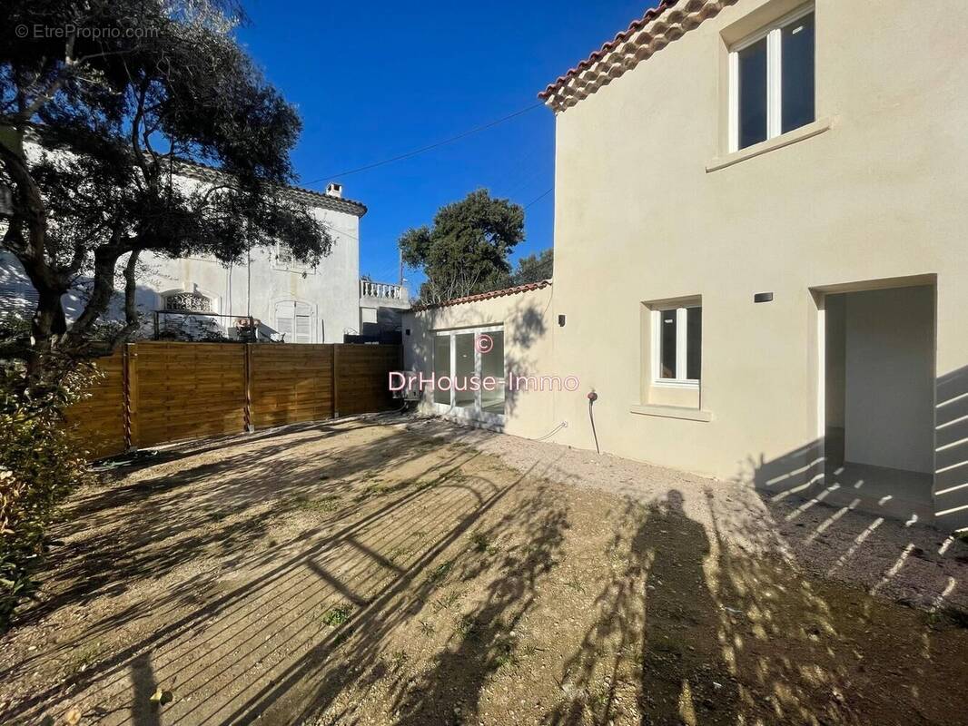 Maison à MARSEILLE-8E