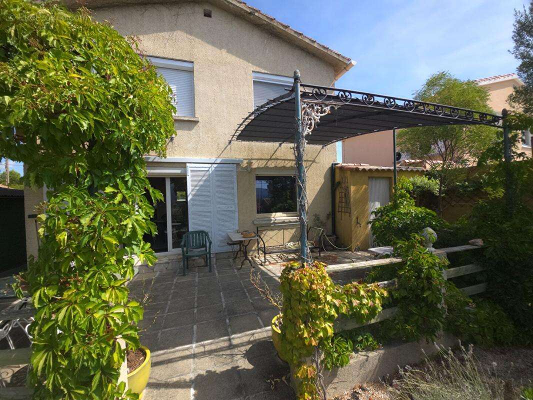 Marseillette : votre maison t4 avec vue imprenable - photo 11