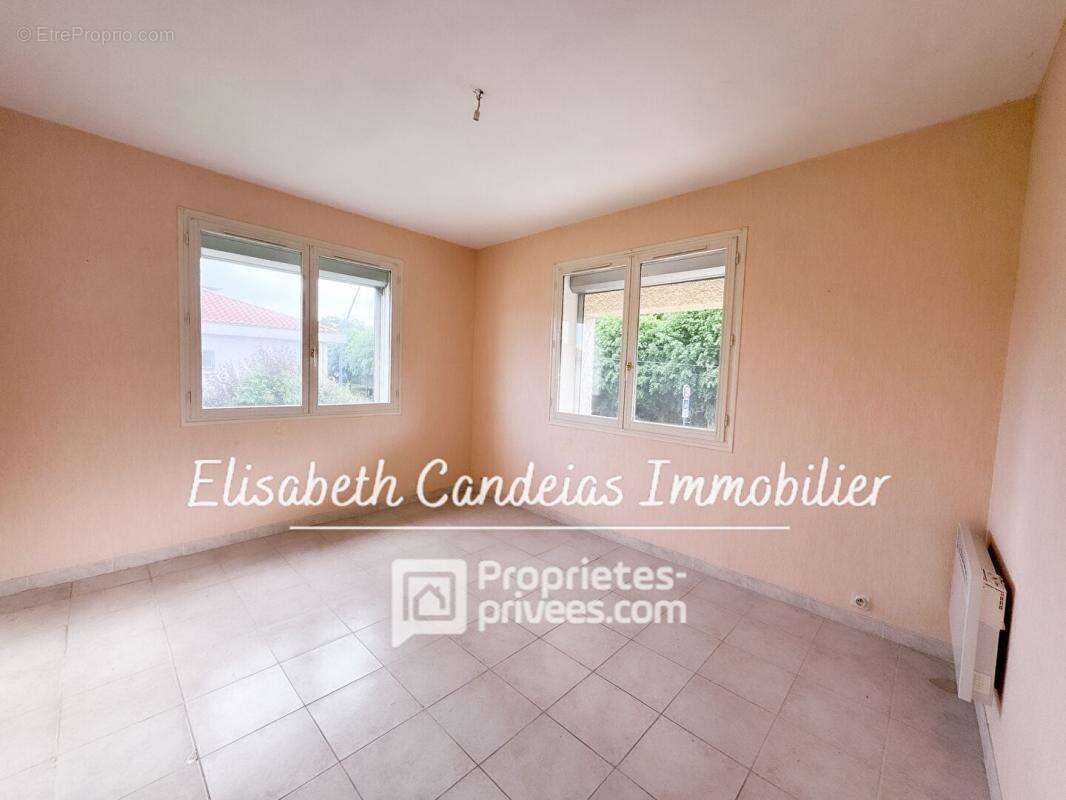 Grande maison familiale 5 chambres - Vue Pyrénées - Beau potentiel - photo 9