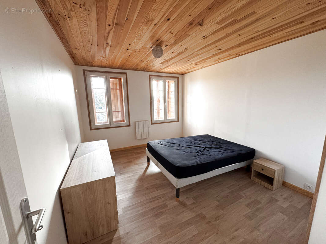 Maison à SAINT-FLOUR