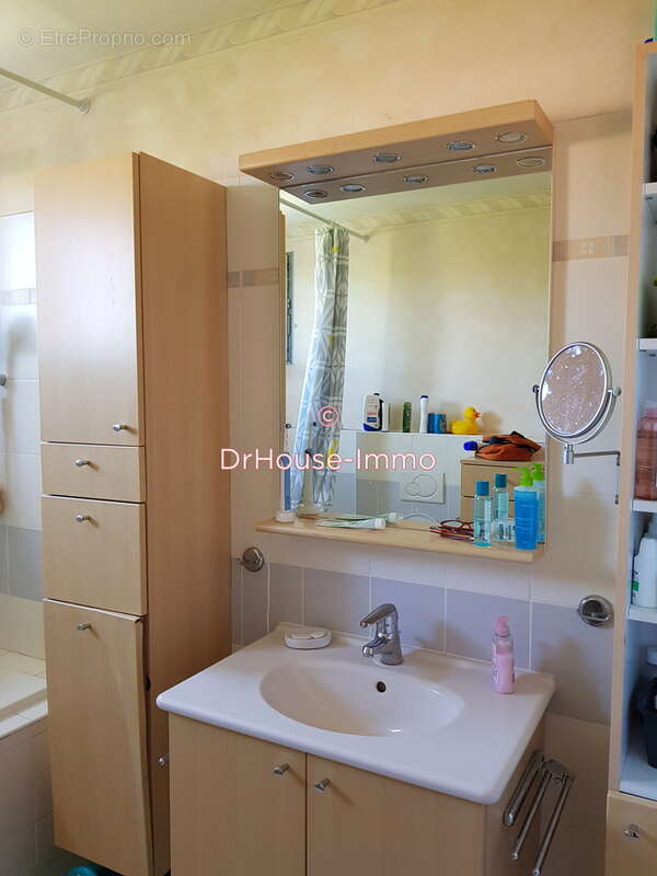 Maison à SAINT-SEBASTIEN-SUR-LOIRE