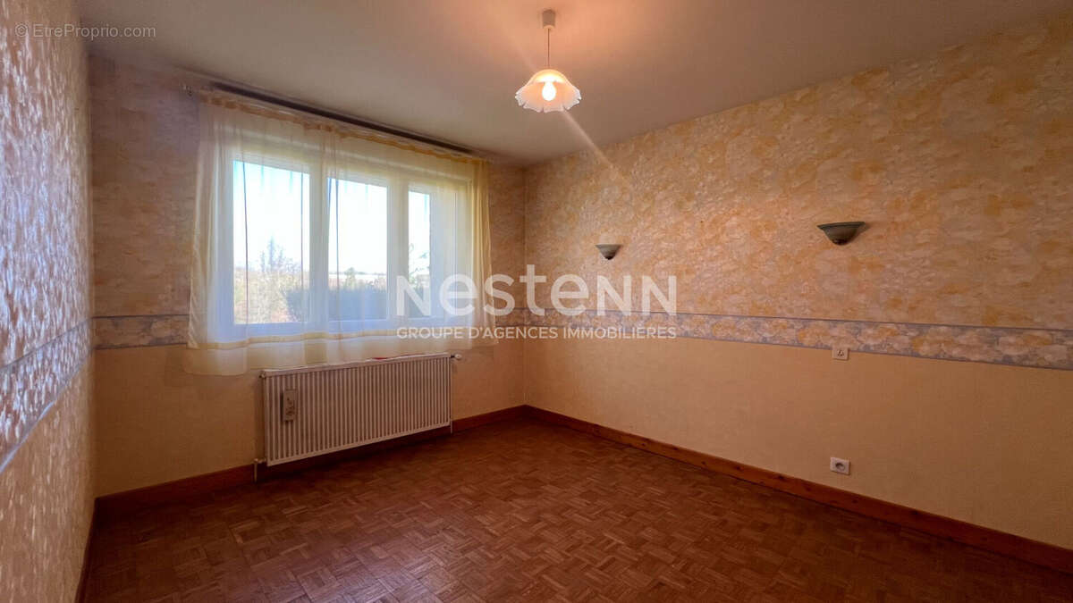 Maison à LES HAUTS-DE-CHEE