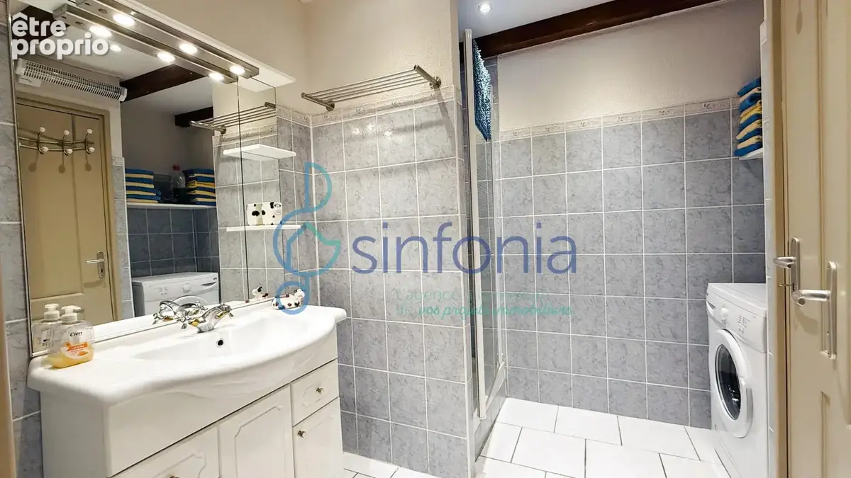 En vente à 6 km d'uzès  propriété familiale de 250 m2 avec piscine et deux espaces de vie indépendants - photo 19