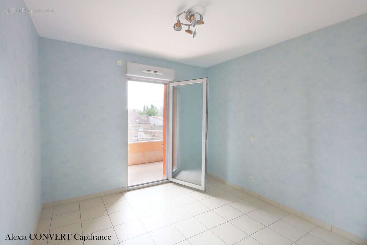 Appartement à vendre 5 pièces garage+ cave + parking BOURG EN BRESSE (01) - photo 10