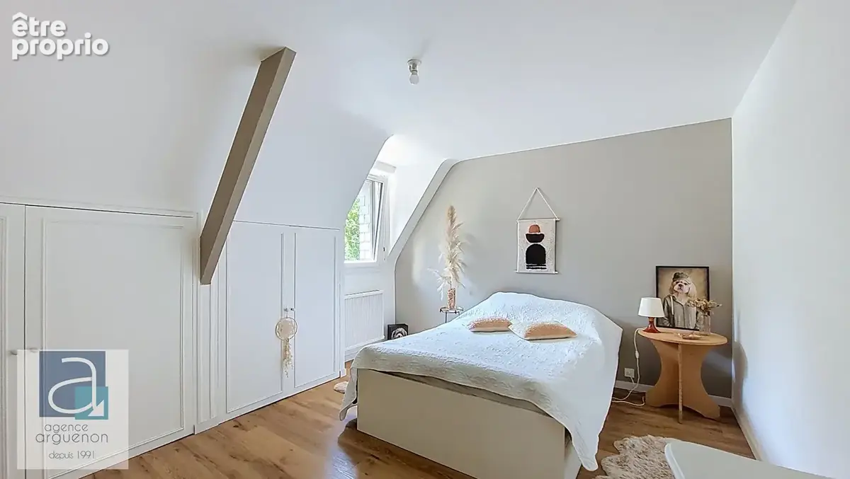 DINAN - Propriété d'exception de 360 m² avec piscine, 6/7 chambres et parc - photo 11