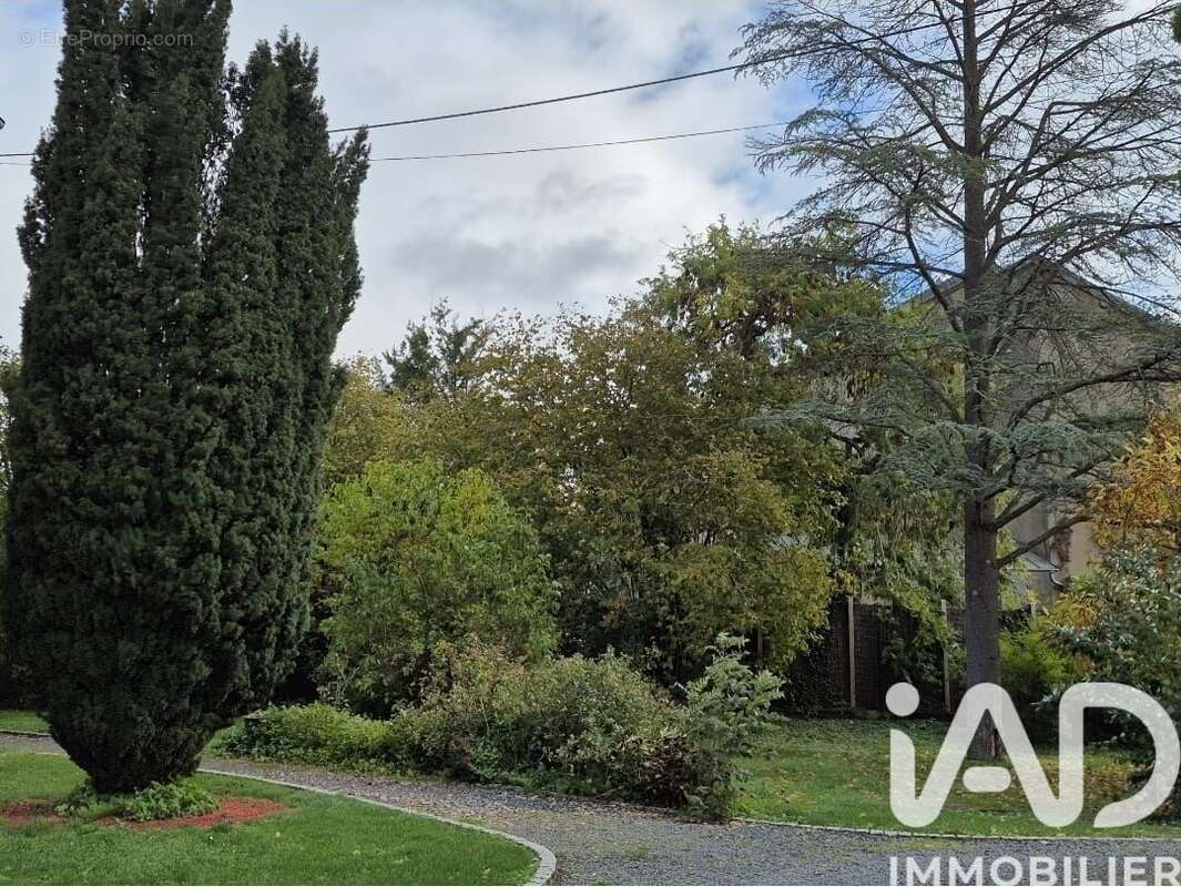 Photo 3 - Maison à SECOURT