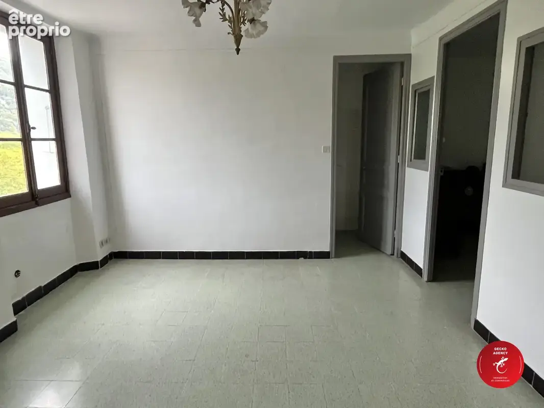 Maison 52 m² à Claviers  - photo 5