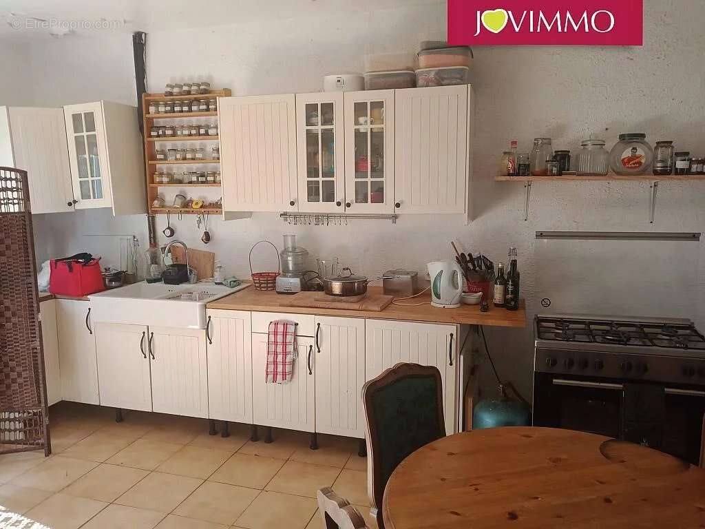 Maison à BUXIERES-SOUS-MONTAIGUT