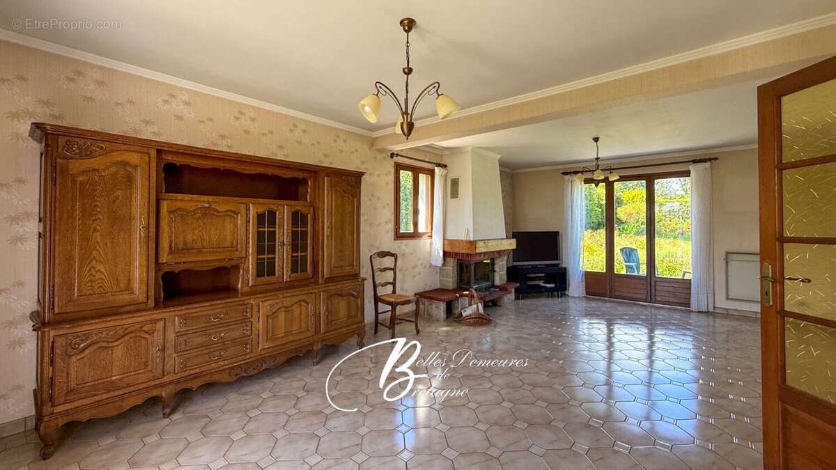 Maison à ARGOL