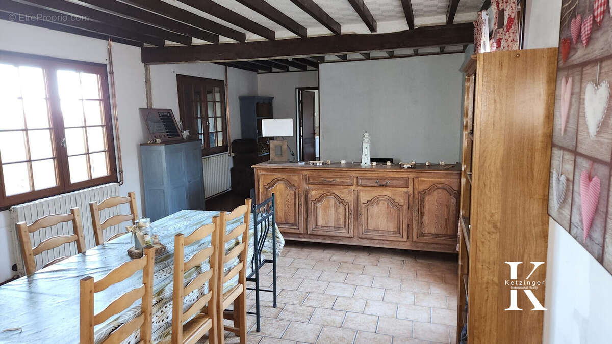 Maison 78 m² à Sainte-Agathe-D'aliermont  - photo 2