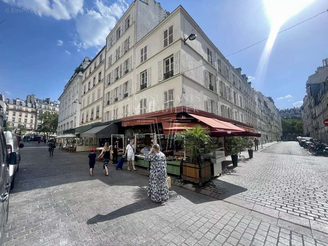 Appartement à PARIS-7E